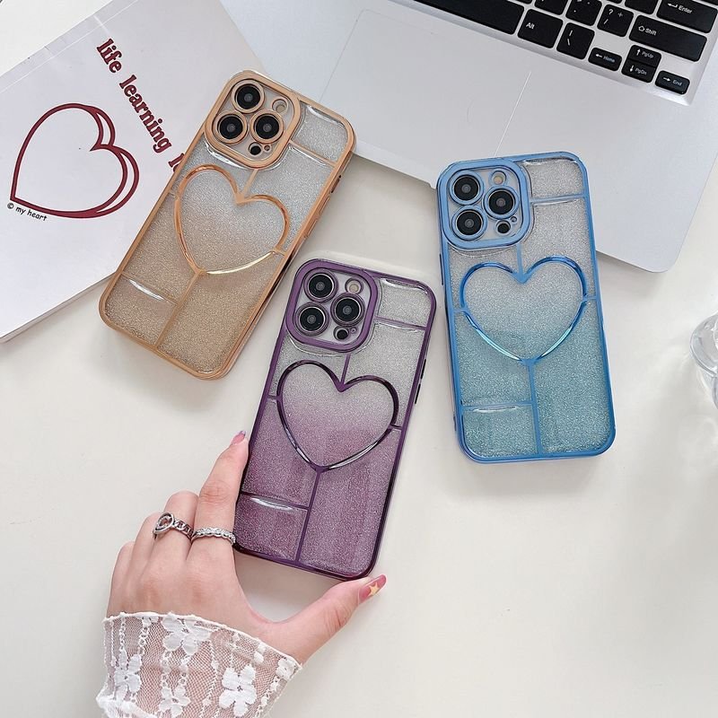 Women Fashion Transparent Gradient Electroplated Heart-Shaped Apple Phone Protective Case