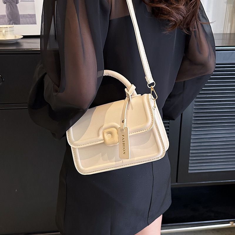 Women Fashion Solid Color Square Flap Shoulder Bag