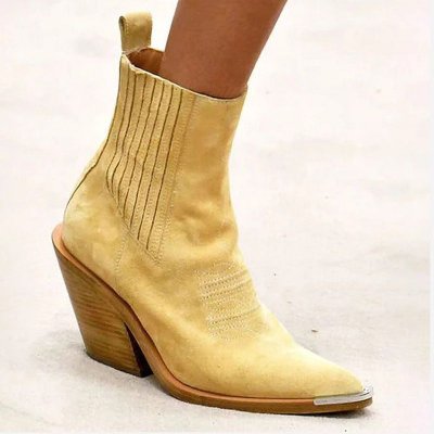 Plus Size Autumn And Winter Women Vintage Solid Color Pointed Suede Ankle Boots